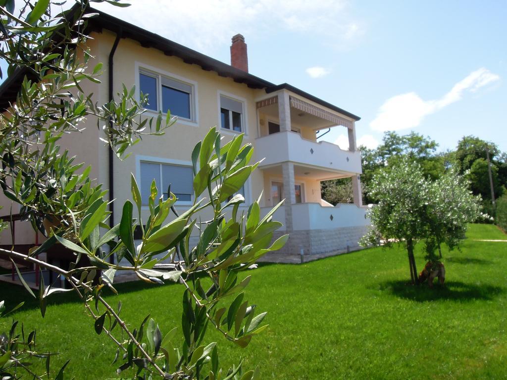 Holiday Home Villa Ivan Umag Oda fotoğraf
